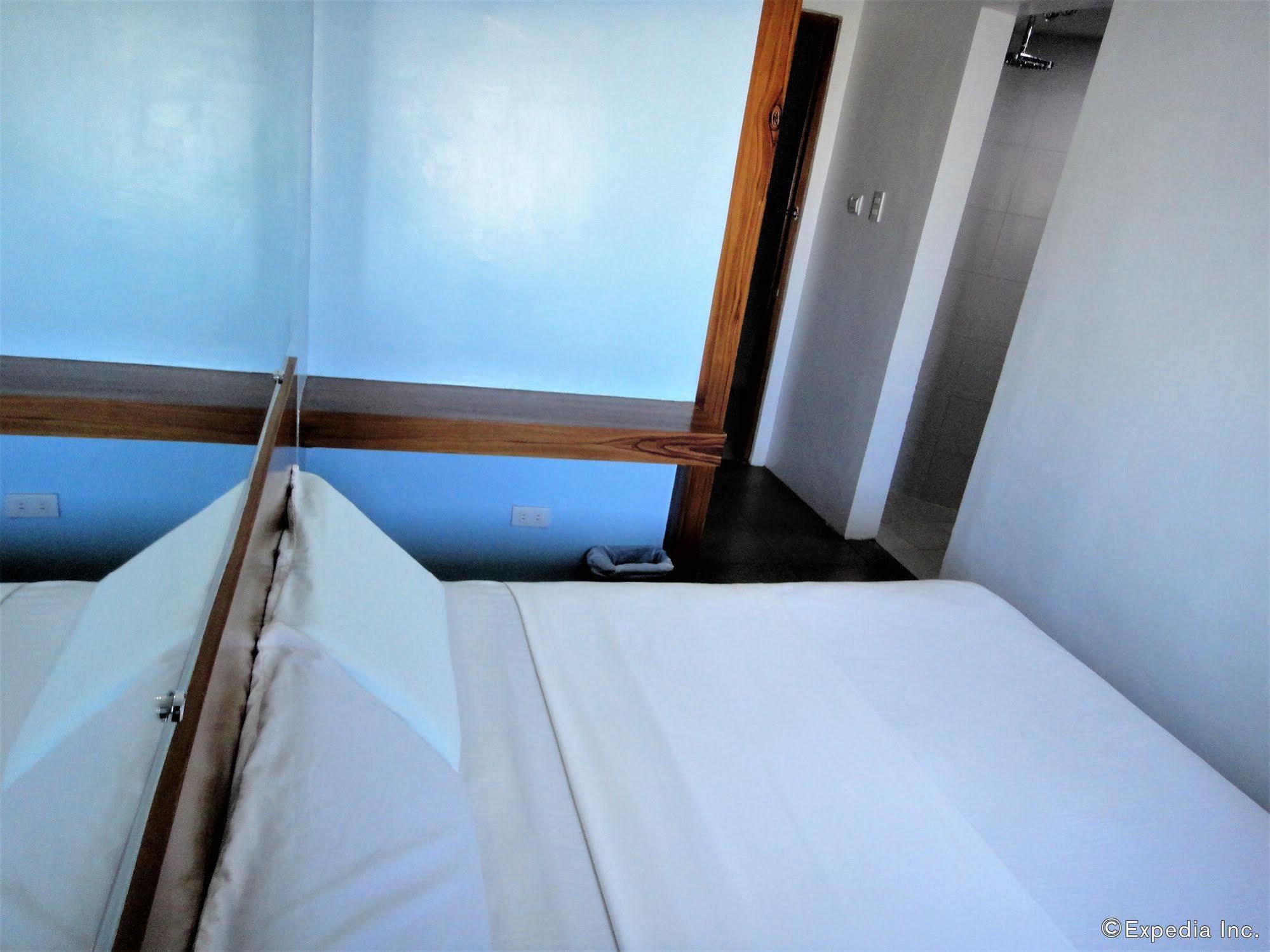 G-Galyx Inn Hotel Cagayan de Oro Ngoại thất bức ảnh