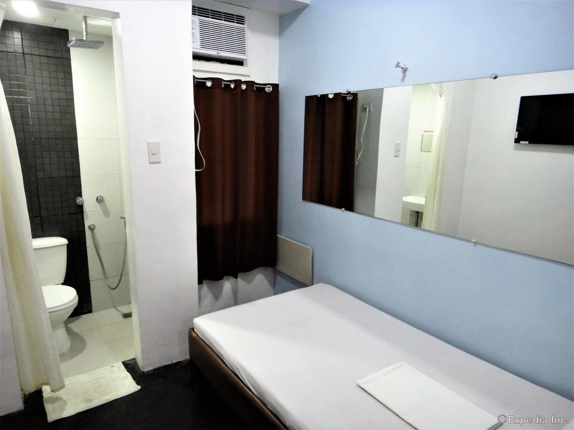 G-Galyx Inn Hotel Cagayan de Oro Ngoại thất bức ảnh