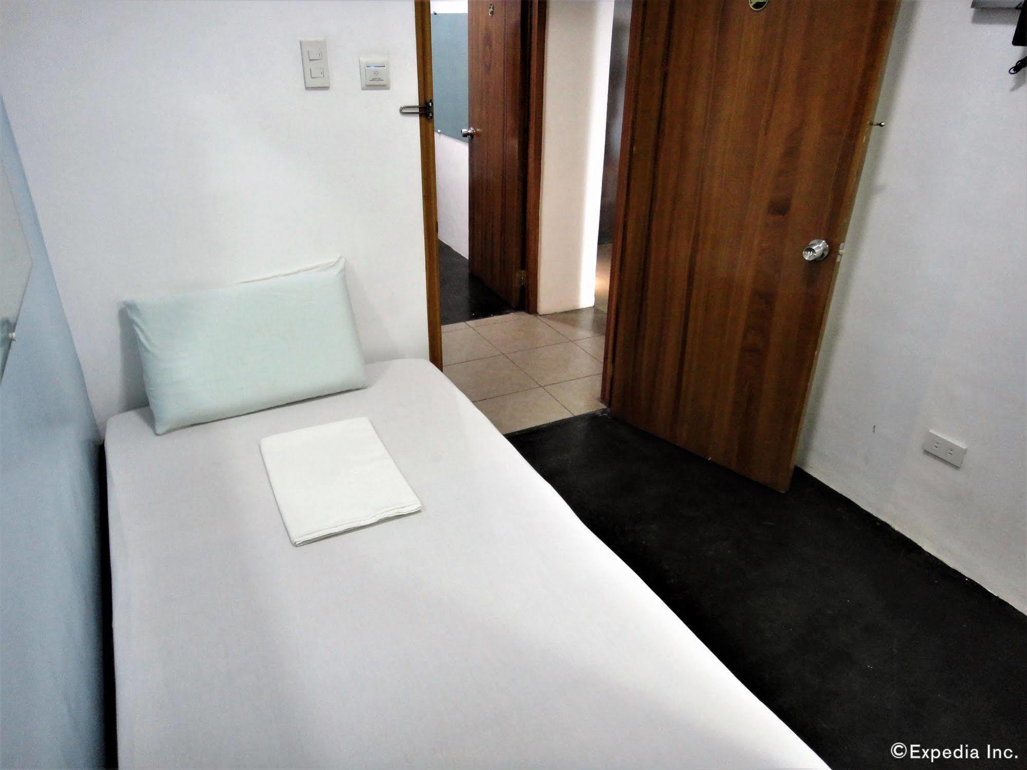 G-Galyx Inn Hotel Cagayan de Oro Ngoại thất bức ảnh