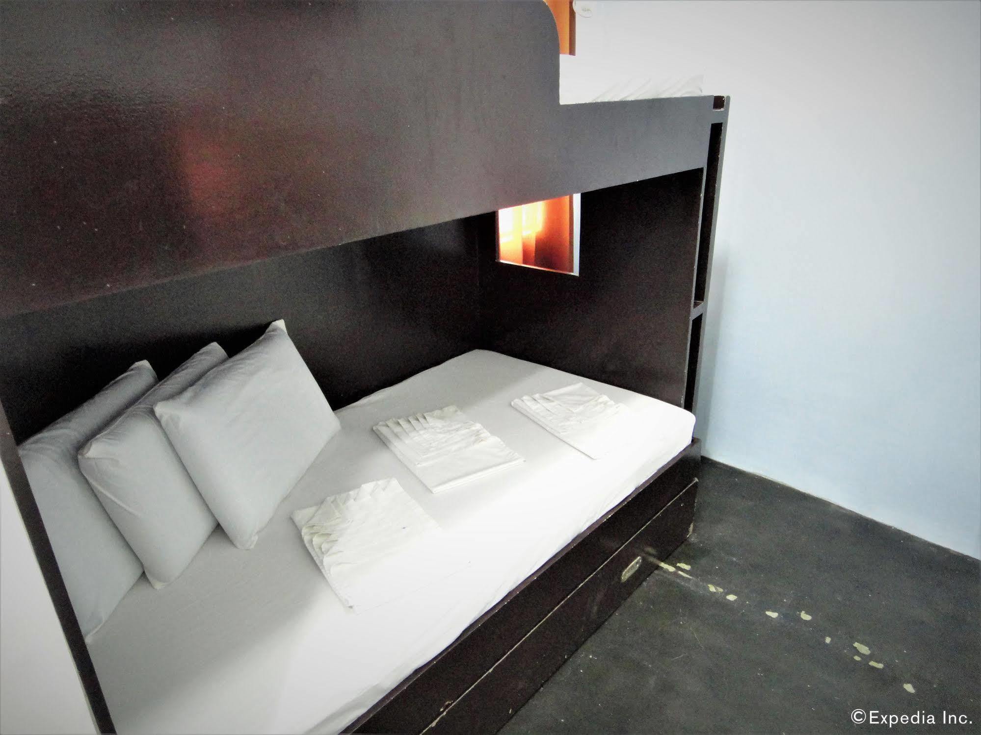 G-Galyx Inn Hotel Cagayan de Oro Ngoại thất bức ảnh