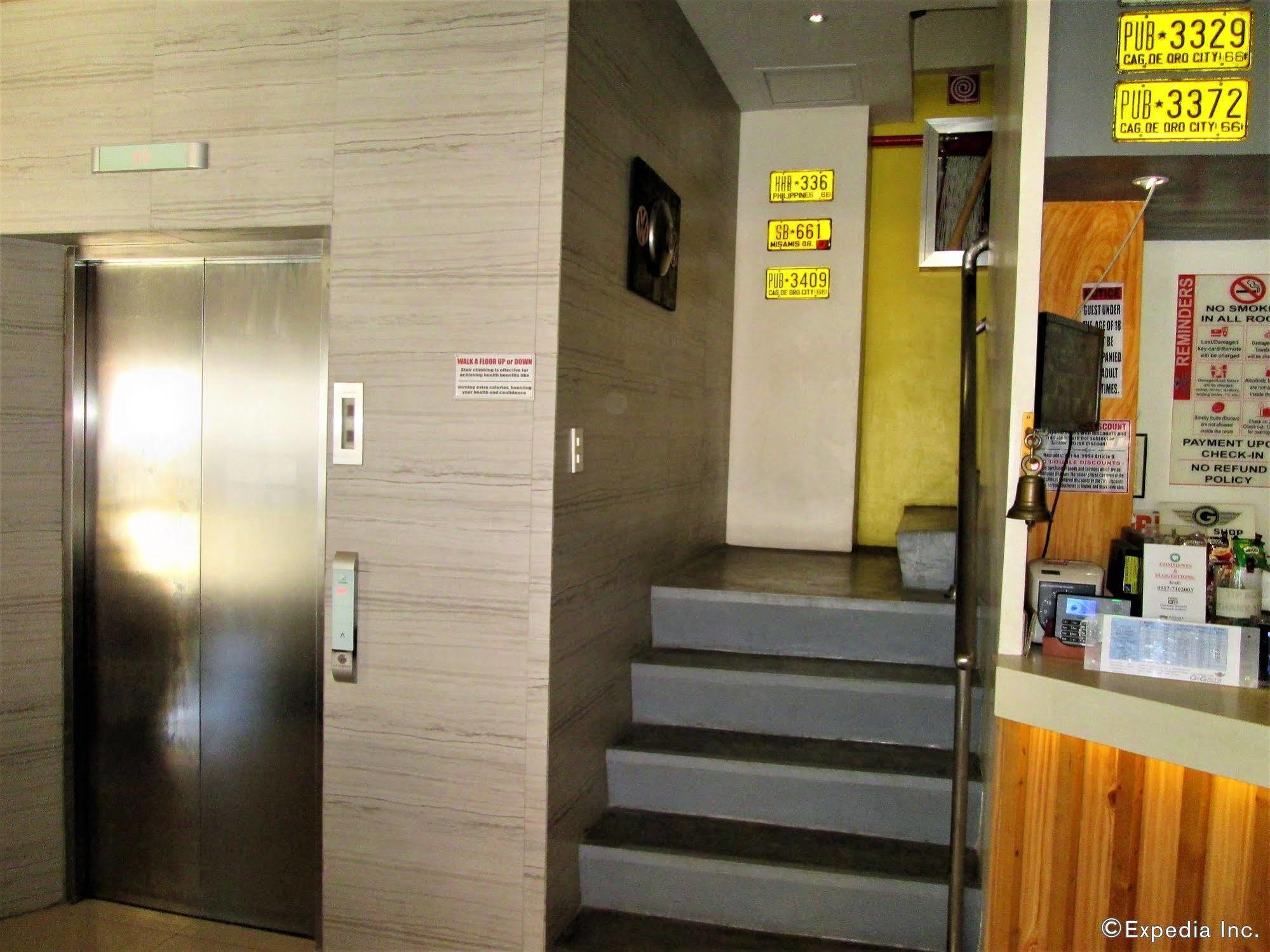 G-Galyx Inn Hotel Cagayan de Oro Ngoại thất bức ảnh