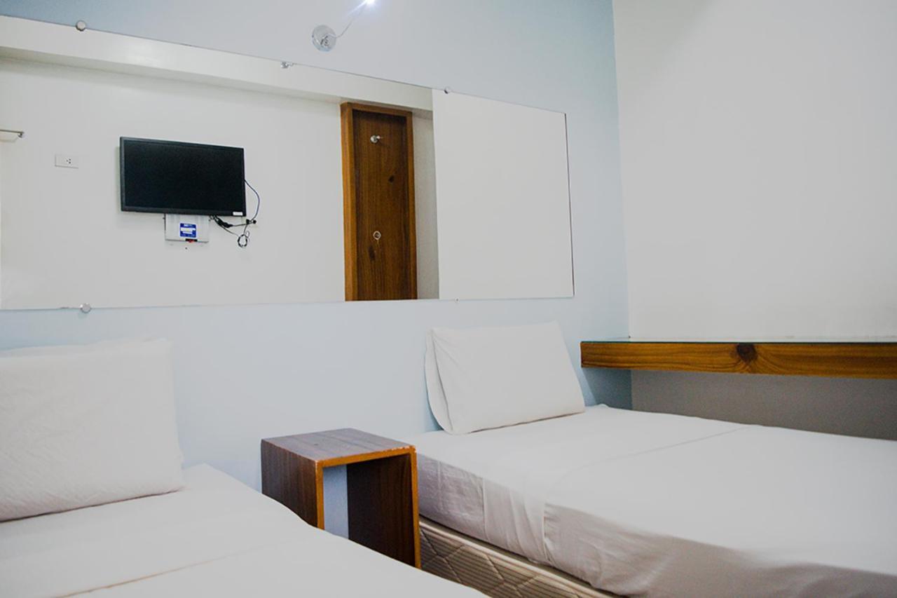G-Galyx Inn Hotel Cagayan de Oro Phòng bức ảnh