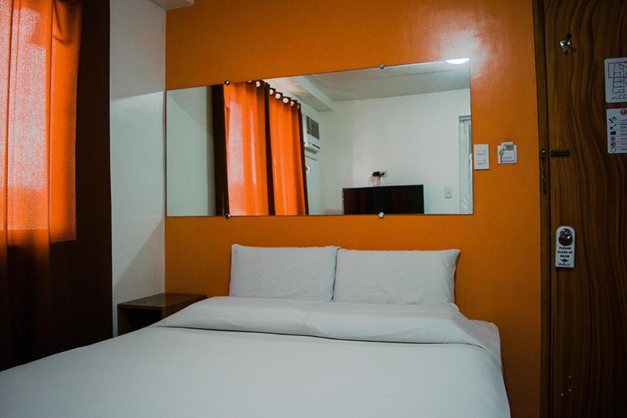 G-Galyx Inn Hotel Cagayan de Oro Phòng bức ảnh